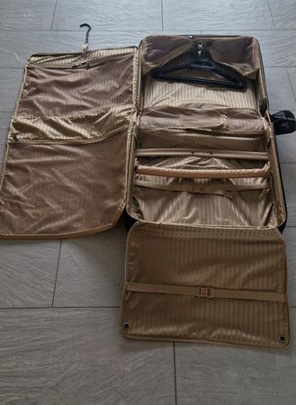 Kleiderkoffer von Pack Easy