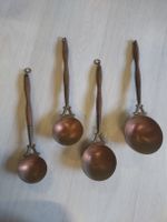 4 louches en cuivre avec manche en bois vintage 