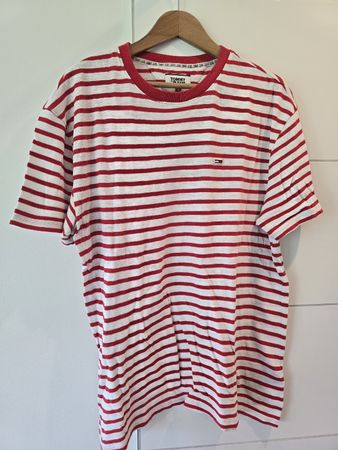 TOMMY JEANS Herren T-Shirt, Grösse L, rot-weiss gestreift