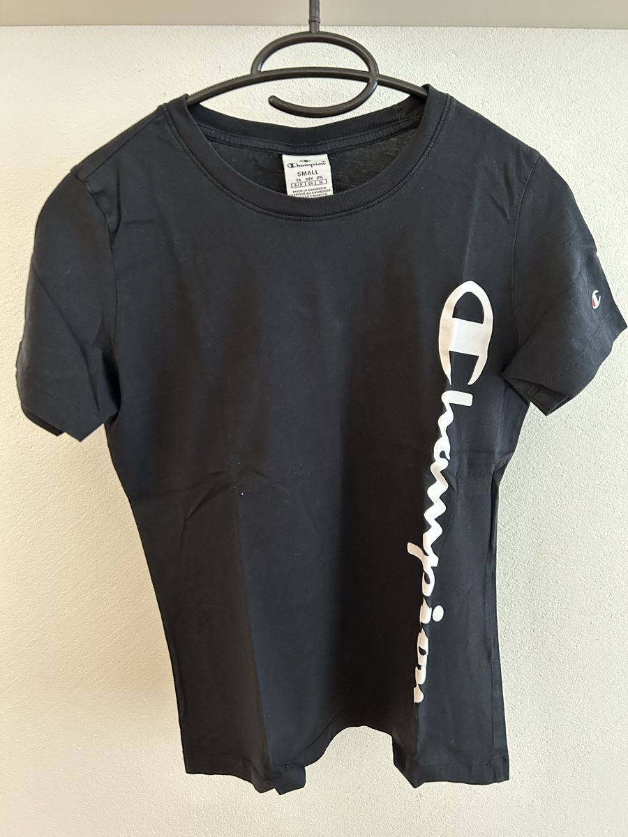 Champion T-shirt: Champion T-Shirt – Usato da Rain venduto da lau_yss2