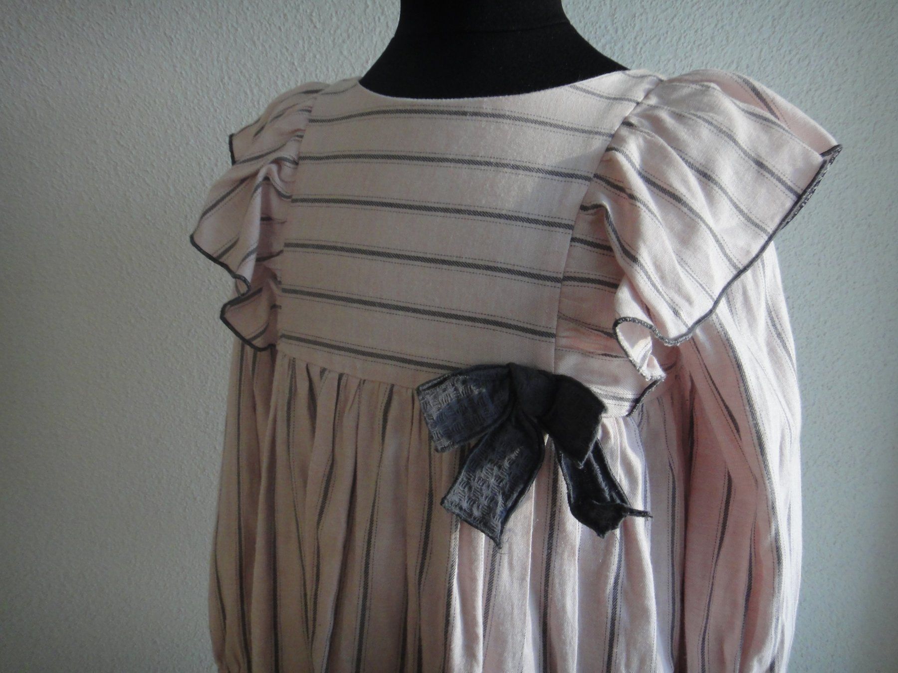 Vestiti & Gonne: Festliches Kleid Mädchen 122 – Usato da Winterthur venduto da LemonTree5 1