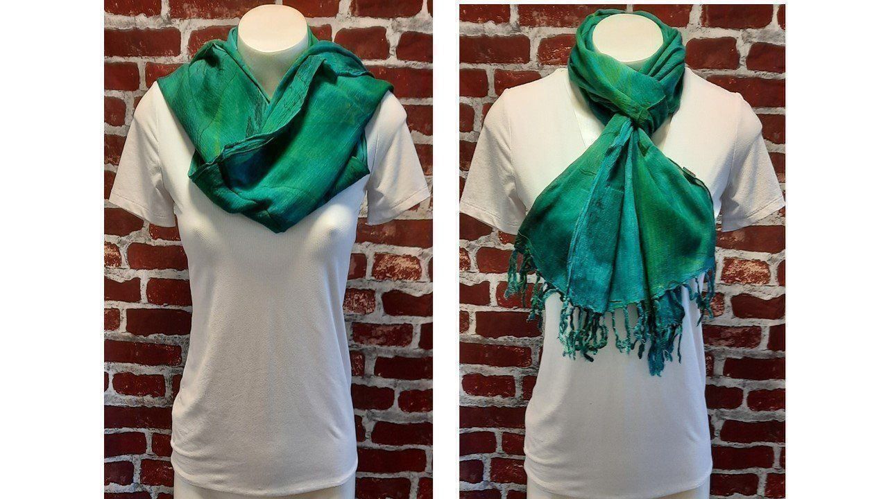 Foulard & Sciarpe: Schöne Gemischte Foulard/Schals/Halstuch – Nuovo e nell'imballaggio originale da Seuzach venduto da VT-Collections2 3