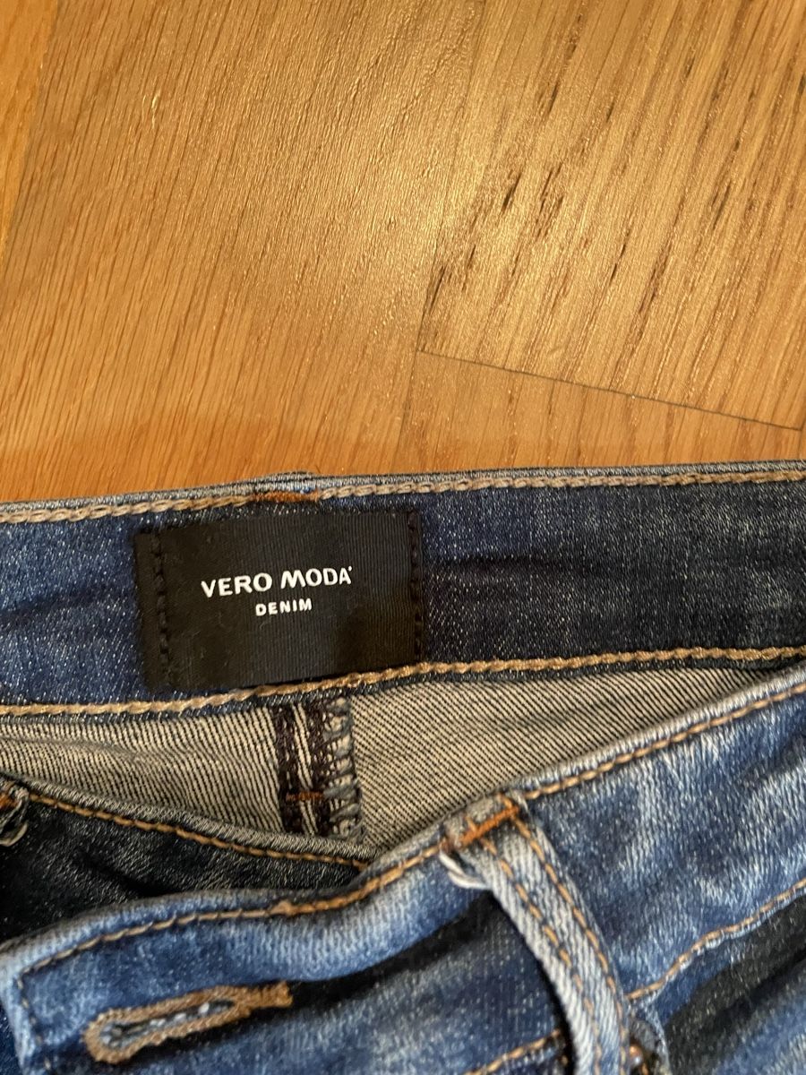 Vero Moda Jeans: Jeans Damen – Gebraucht aus Balgach von sei_s6d7 2