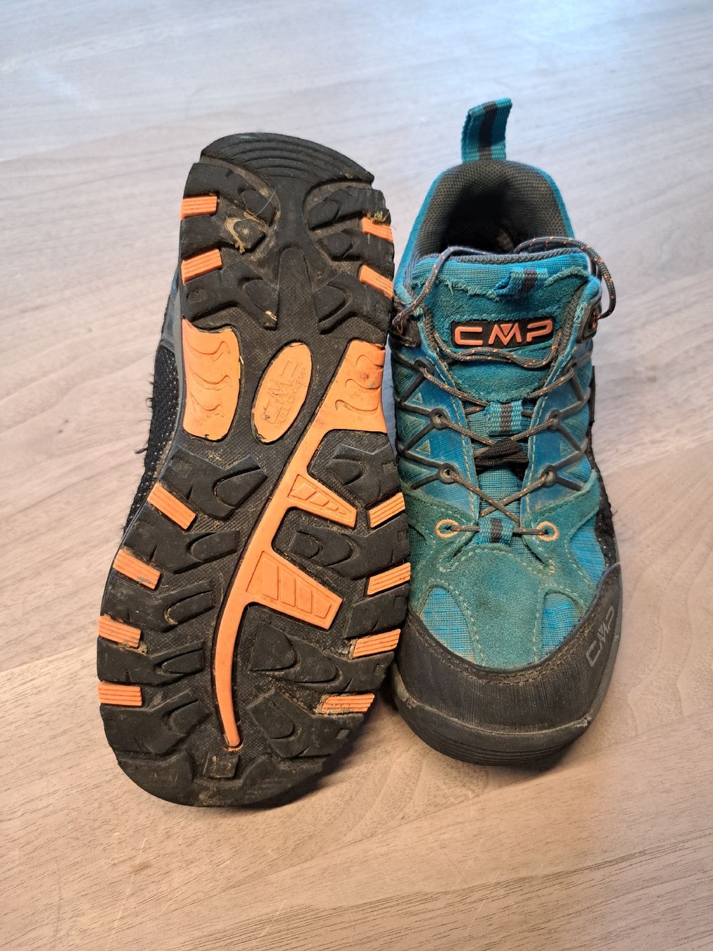 Schuhe für Jungen: Trekkingschuhe von CMP – Gebraucht aus Henggart von andreita 2