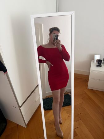 ZARA Red Bodycon Dress – Off Shoulder – Size S