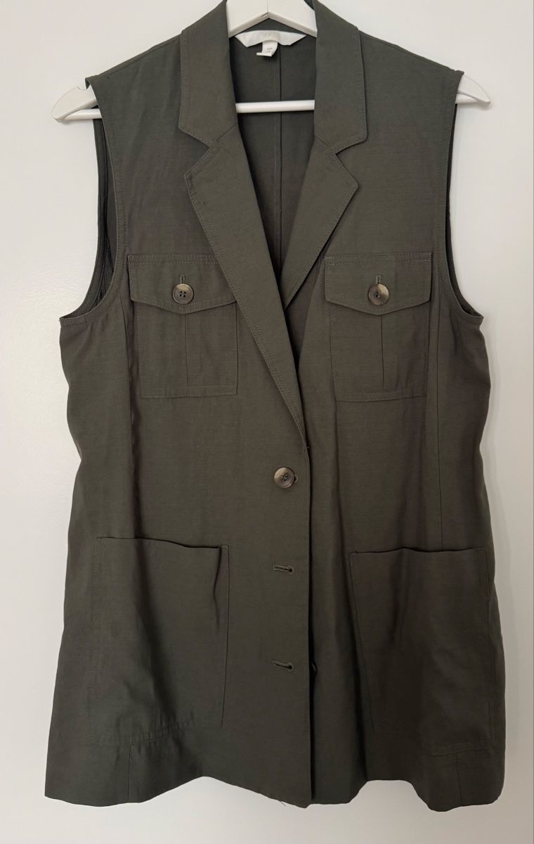 H&M Gilet & Giacche senza maniche: H&M Stylish Khaki Green Vest, Size S – Usato da Zollikon venduto da Lauva