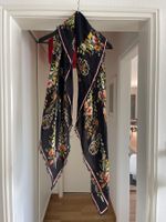 Louis Vuitton Seidenschal, Blumenmuster