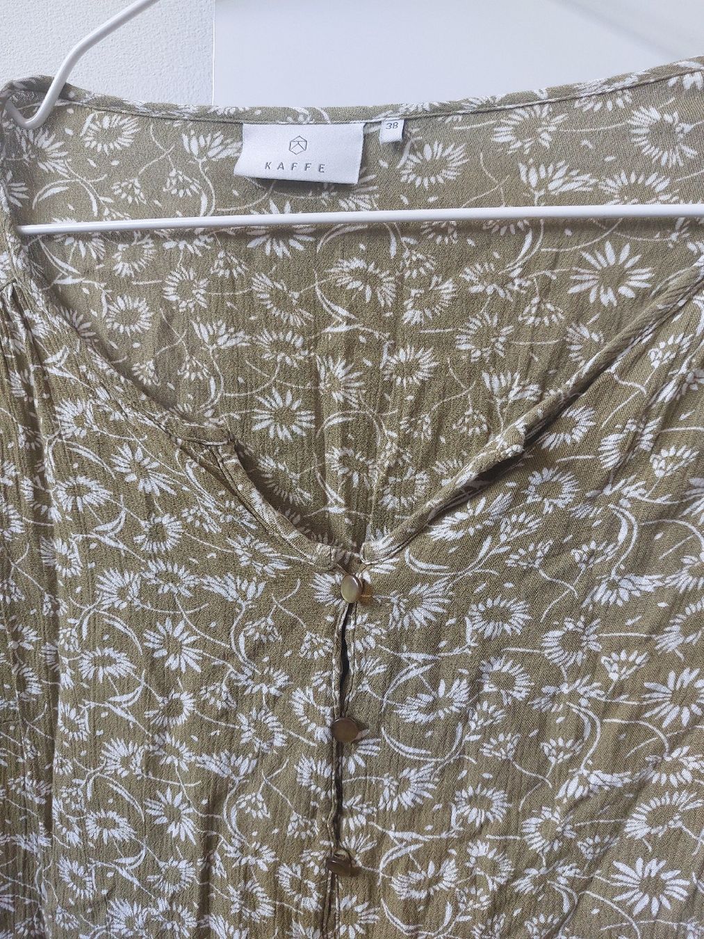 Kleider: Kleid KAFFE Grösse 36 floral – Gebraucht aus Fraubrunnen von magdalena27 1