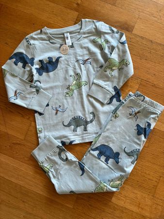 Schönes Pyjama Gr. 98/104, Lindex, Neu