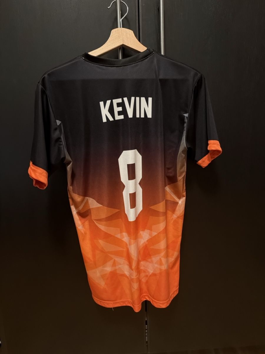 T-shirt: Sport T-Shirt – Usato da Schlieren venduto da Kevek.fashion 1