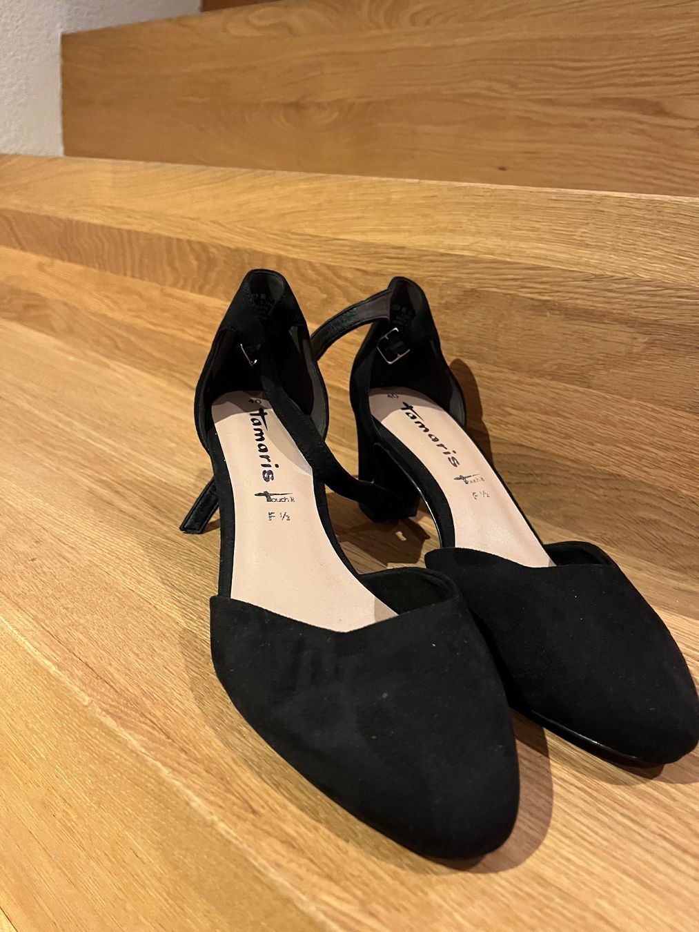 Scarpe da donna: Tamaris Schuhe – Nuovo (secondo la descrizione) da Boswil venduto da cma_5fww 1