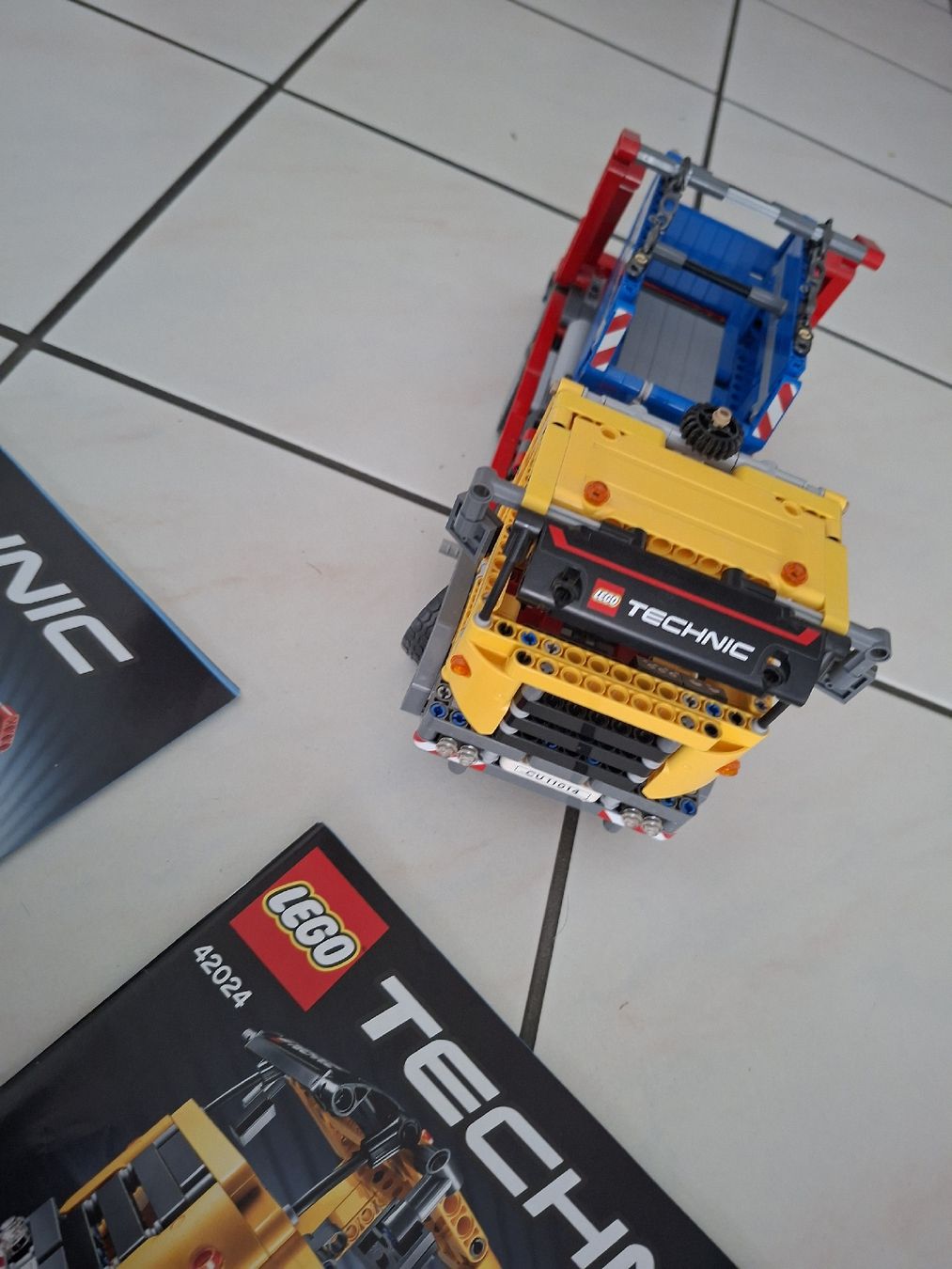 Lego Giocattoli:  Lego Technik 42024 LKW – Usato da Schattdorf venduto da mamo1952 2