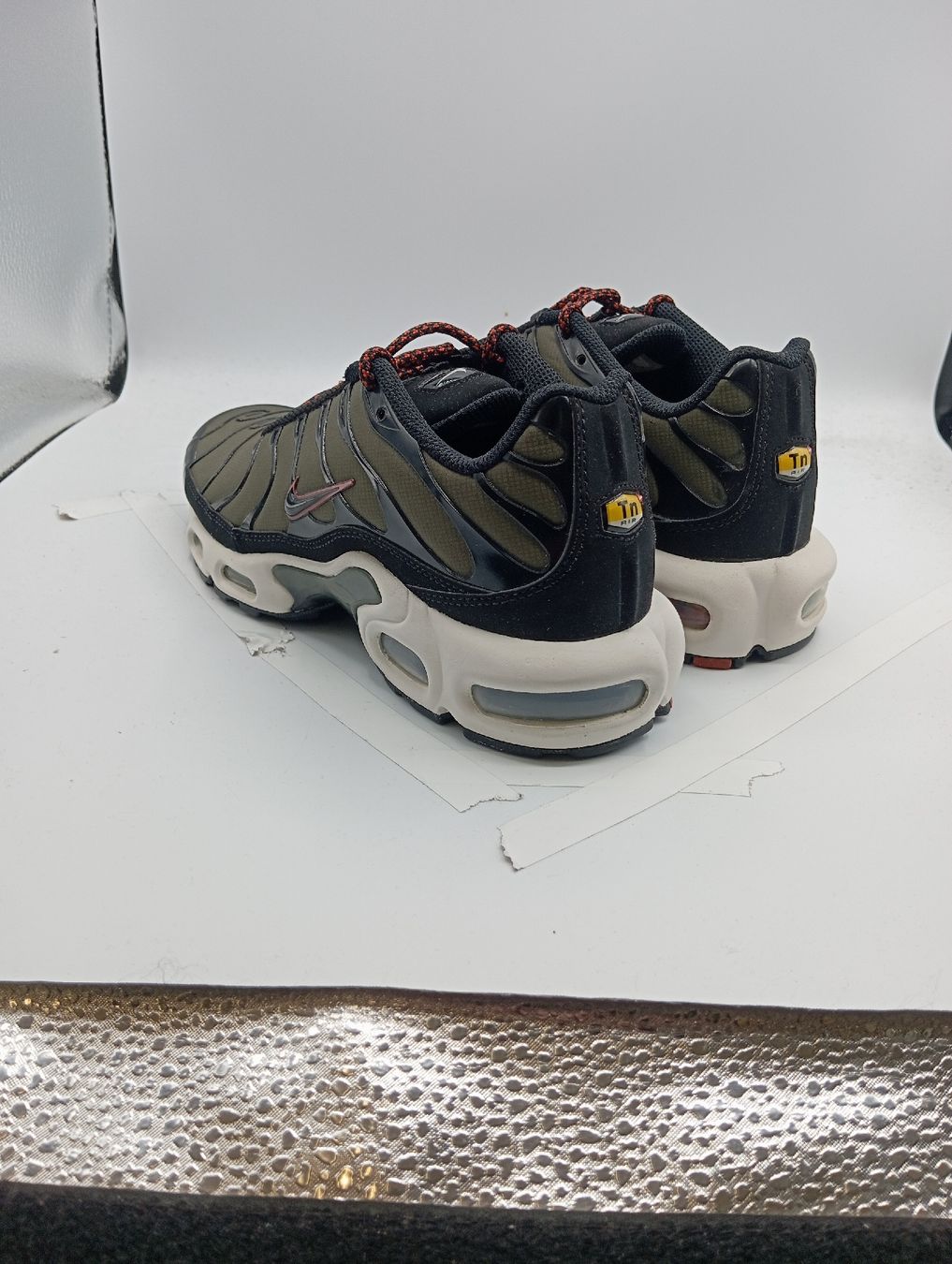 Nike Scarpe da uomo: Nike Air Max Plus (EU40) – Nuovo e nell'imballaggio originale da Schaffhausen venduto da outlez 5