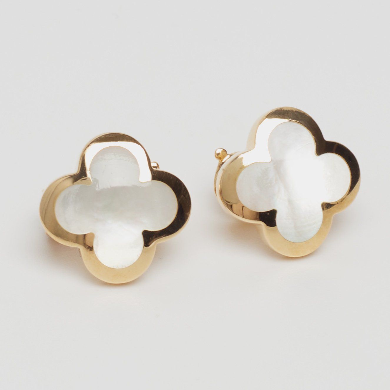 Orecchini pendenti & Orecchini a lobo: Authentiques Boucles d’oreilles VAN CLEEF ARPELS Alhambra – Nuovo (secondo la descrizione) da Carouge GE venduto da TLD 2