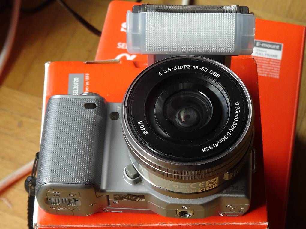 Sony Kamera: Sony NEX 5 _als SET _ – Gebraucht aus Buttisholz von rappirosen
