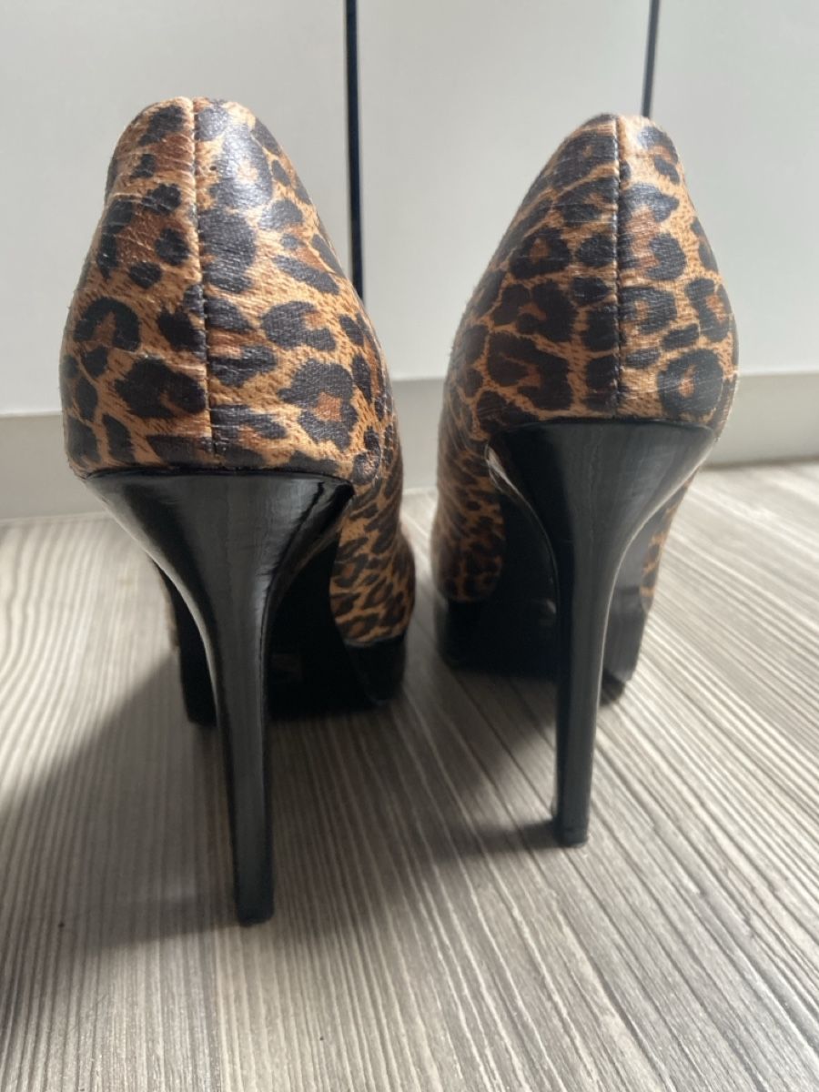 Damenschuhe: High Heels Tally Weijl Gr 37 – Gebraucht aus Sirnach von SpeedyGT 3
