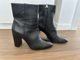Massimo Dutti boots size 38
