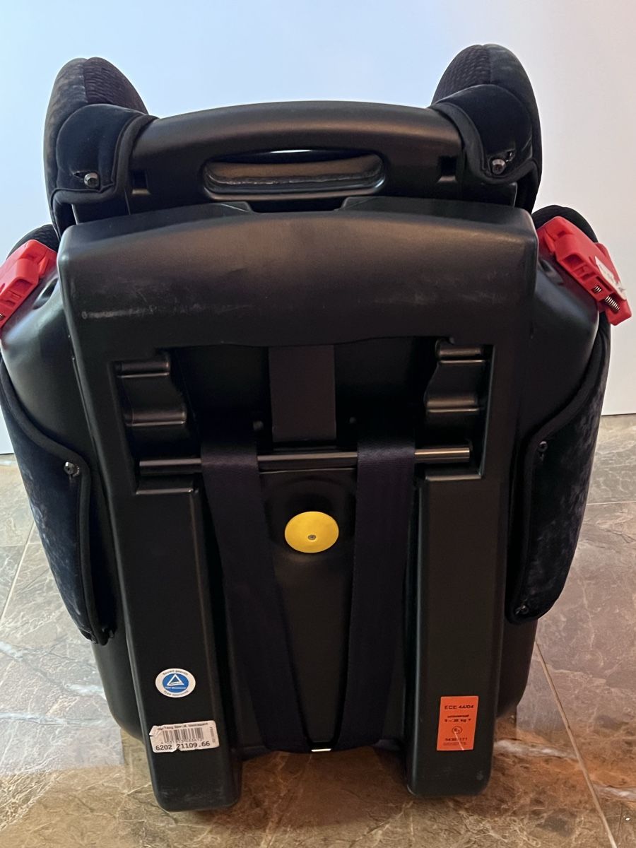 Recaro Seggiolini per auto: Kindersitz – Usato da Turbenthal venduto da Calabresetta 4