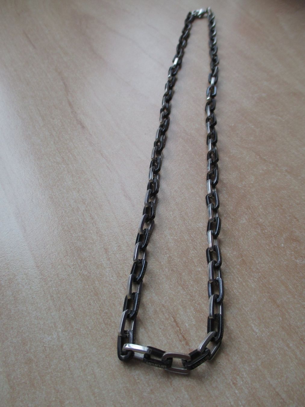 Catenine: GLIEDERKETTE EDELSTAHL 2 FARBIG LÄNGE 60CM – Usato da Winterthur venduto da katzen07 1