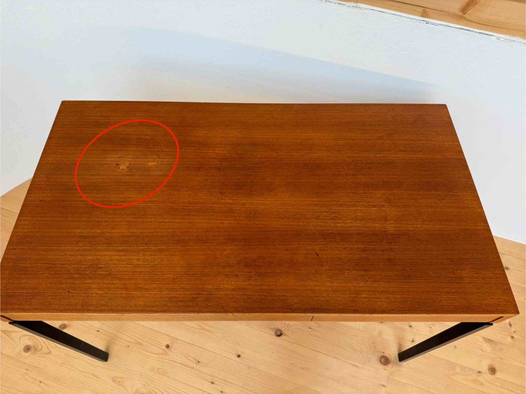 Tavoli: Kinder-Tisch, Schweizer Design und Aluflex – Usato da Bern venduto da Arka297 7