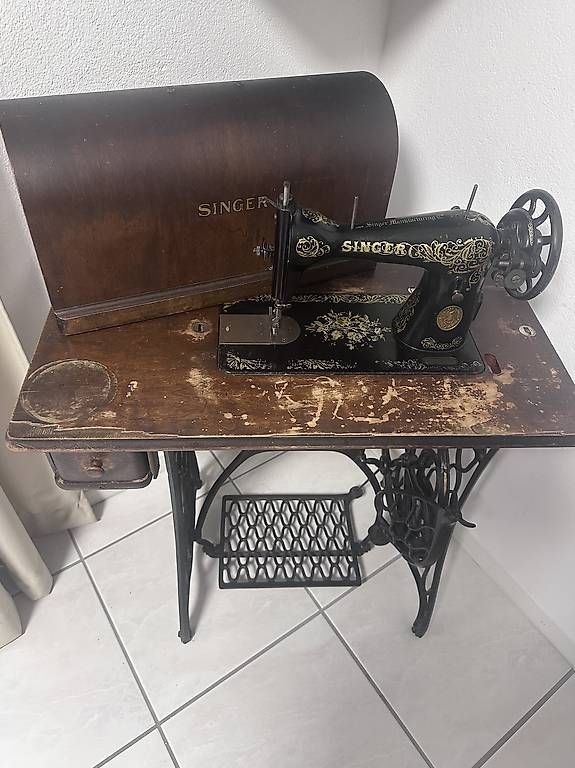 Singer Macchine da cucire: Macchina singer – Usato da Losone venduto da erm_k76g 4