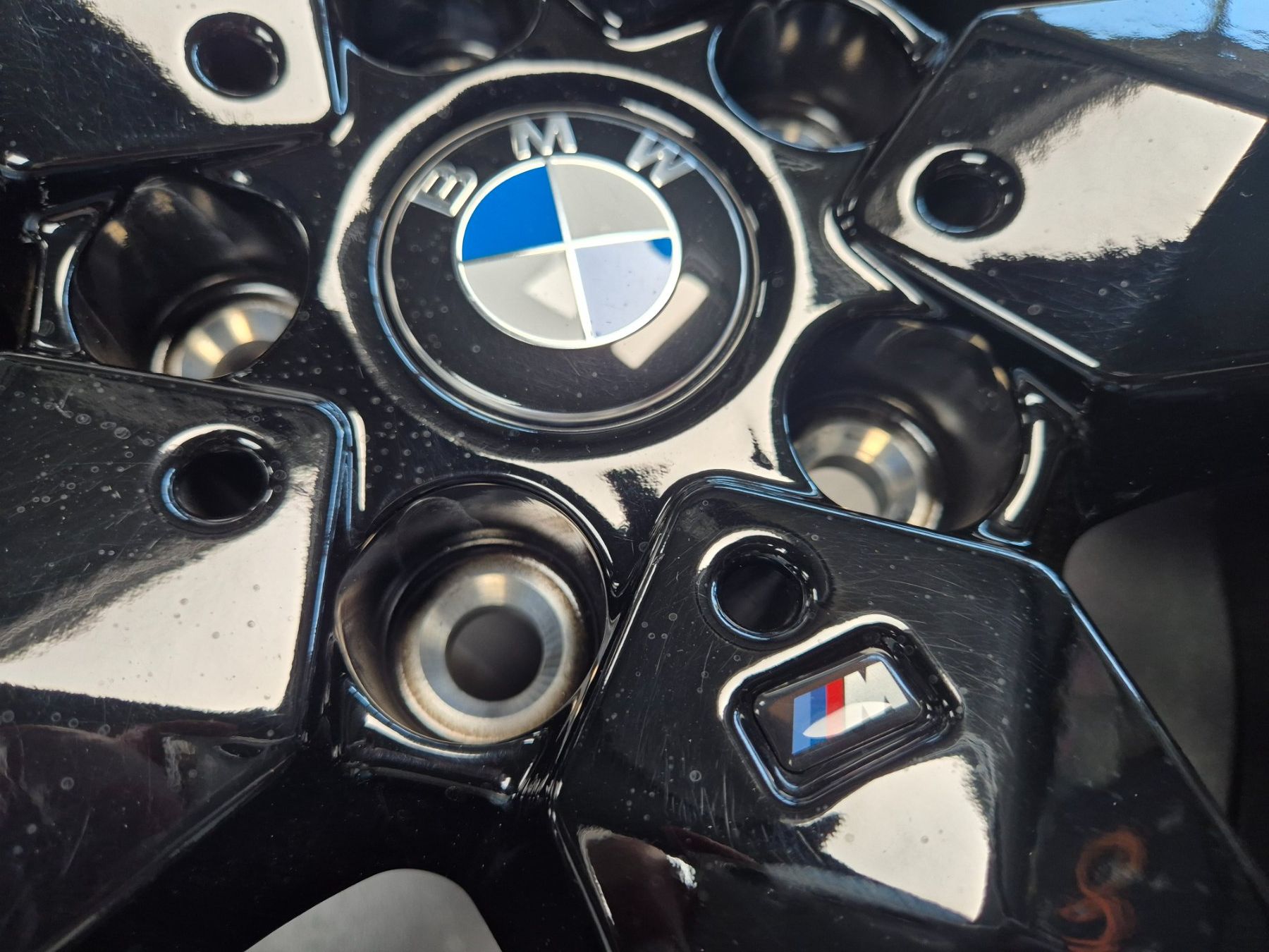 BMW Pneus & Roues: Winterräder 18" BMW M135 – D'occasion à Winterthur par WEWi-Ersatzteile 2