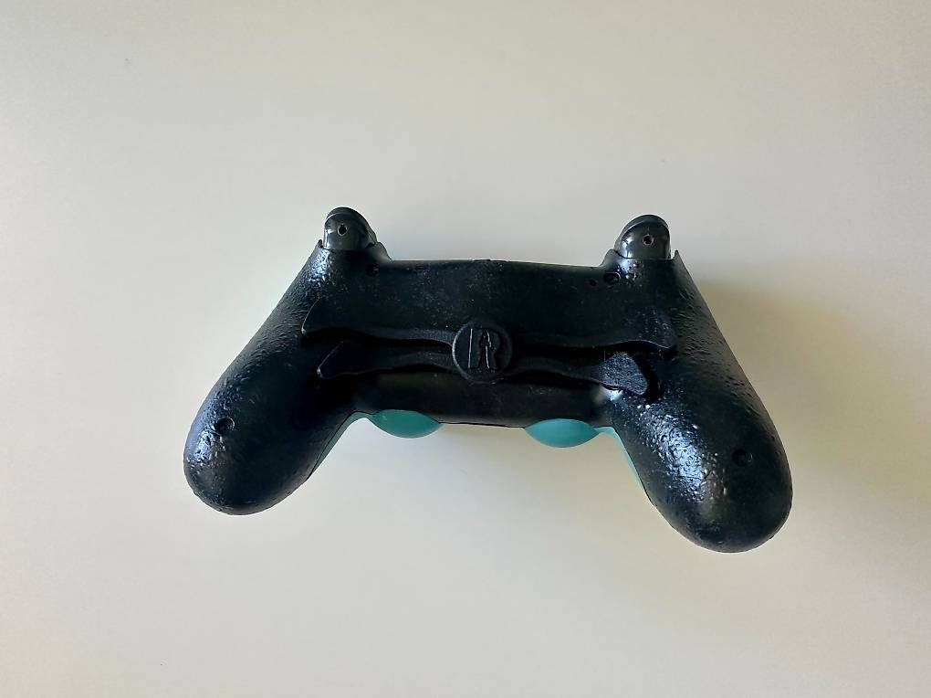 Sony Controller: Manette, Doubleshock Controller, Tuto Esports PS4 – Usato da Couvet venduto da nay_prh5 1
