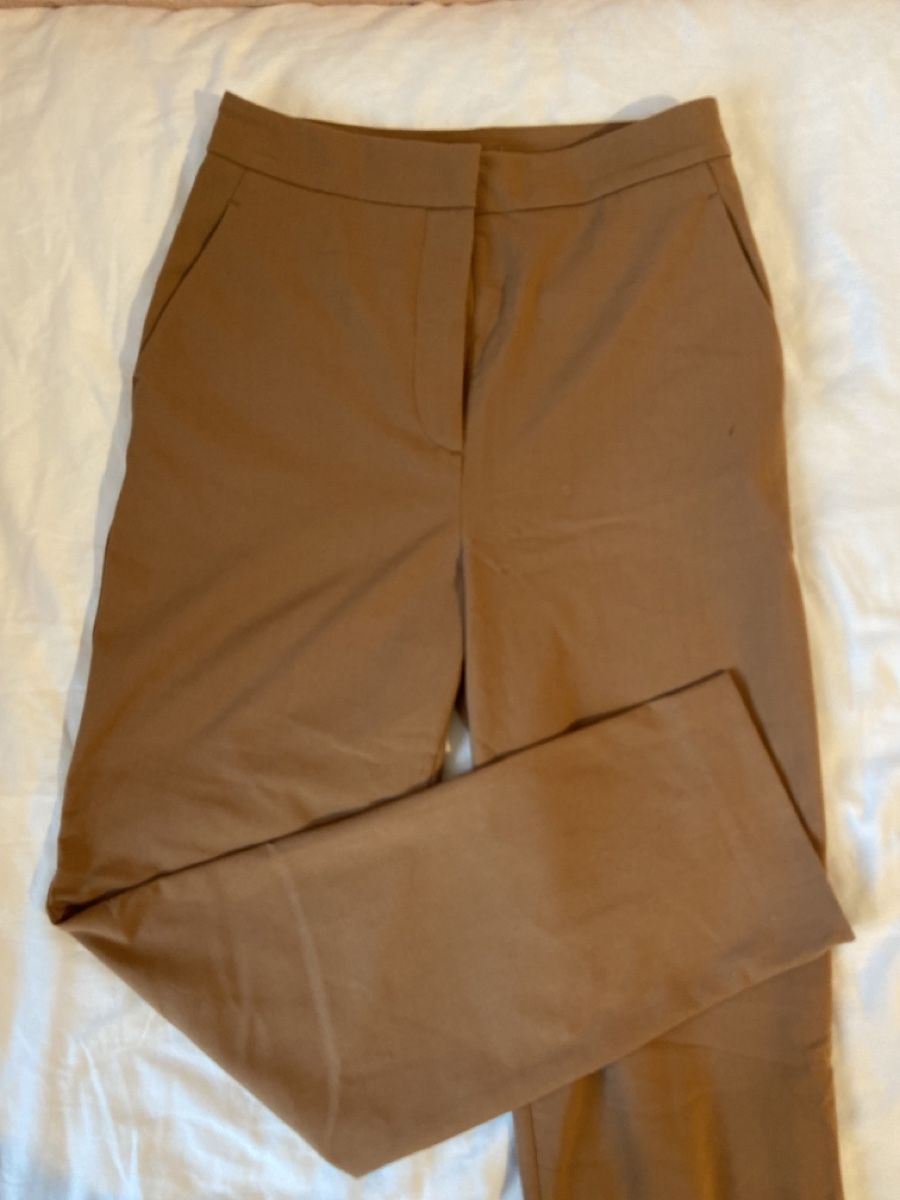 H&M Hosen: Pantalon classe Camel h&m – Gebraucht aus Chêne-Bougeries von sor_9rzp