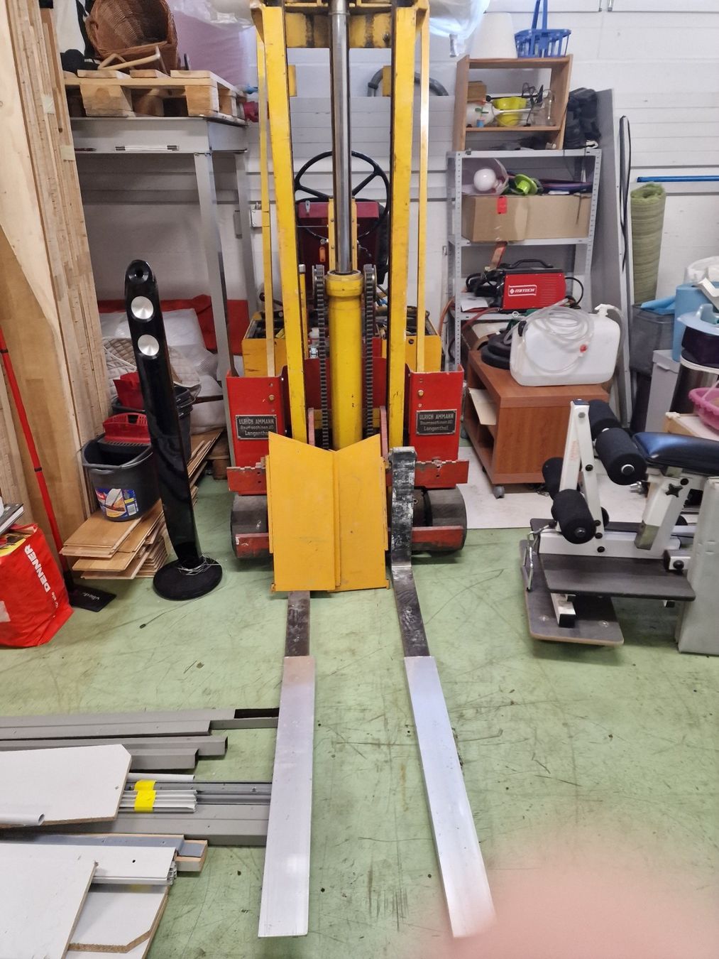 Carrelli elevatori e a forche: Gabelstapler Micro PEG – Usato da Zürich venduto da 4kids