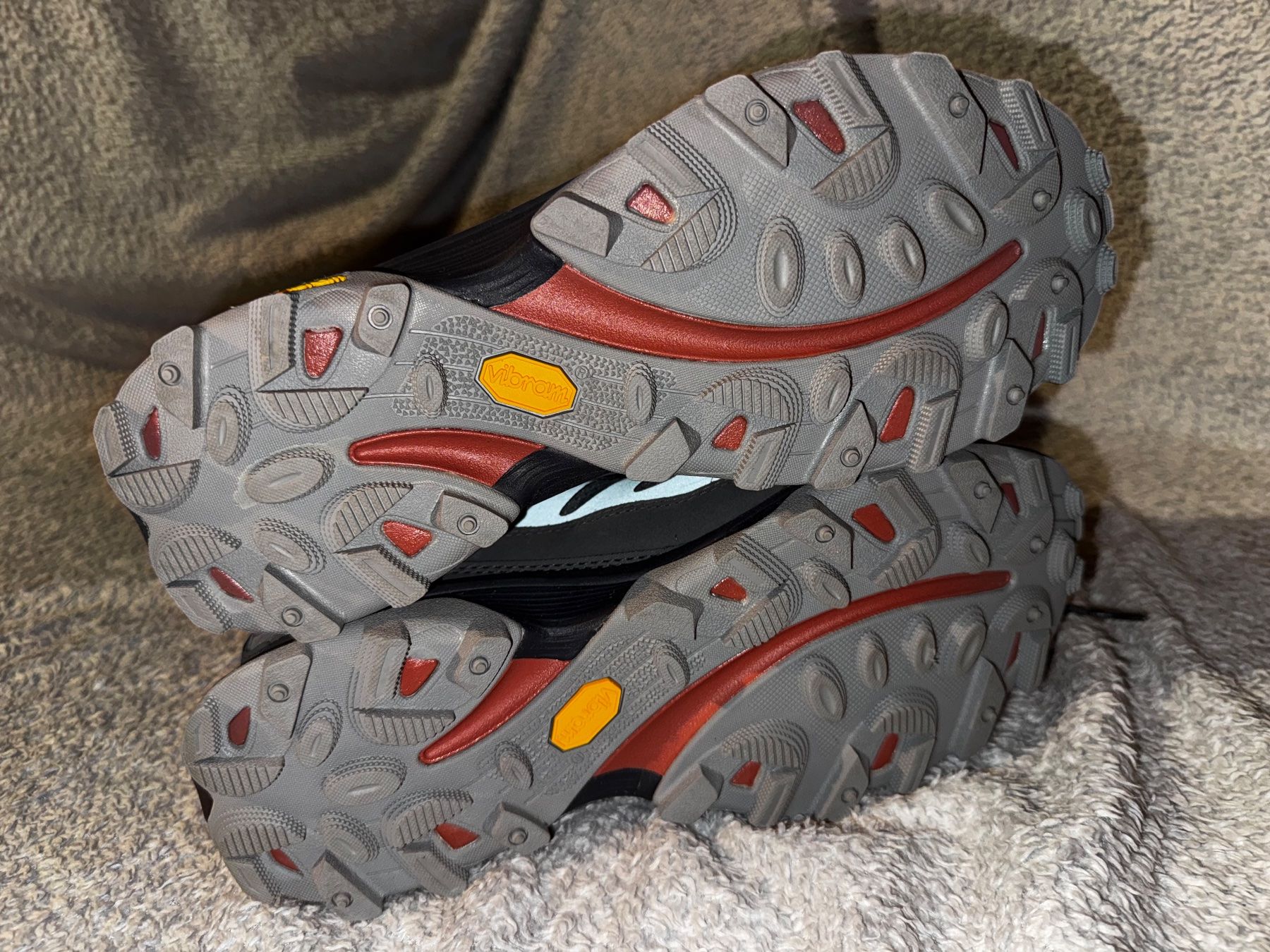 Merrell Scarpe da donna: Merrell chaussures de randonnée gr. 41 neuve – Nuovo (secondo la descrizione) da Ovronnaz venduto da Etagne68 2