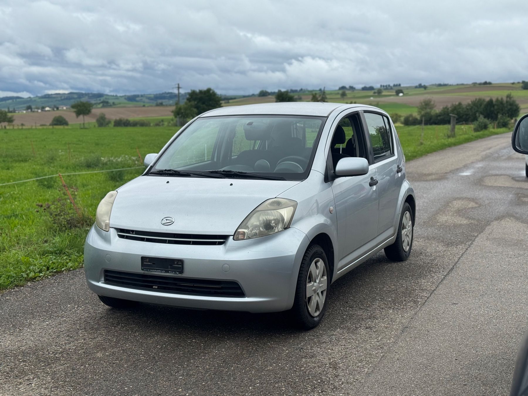 Daihatsu Automobili: DAIHATSU Sirion  1.3 – Usato da Siblingen venduto da Zaidan-Automobile. 1
