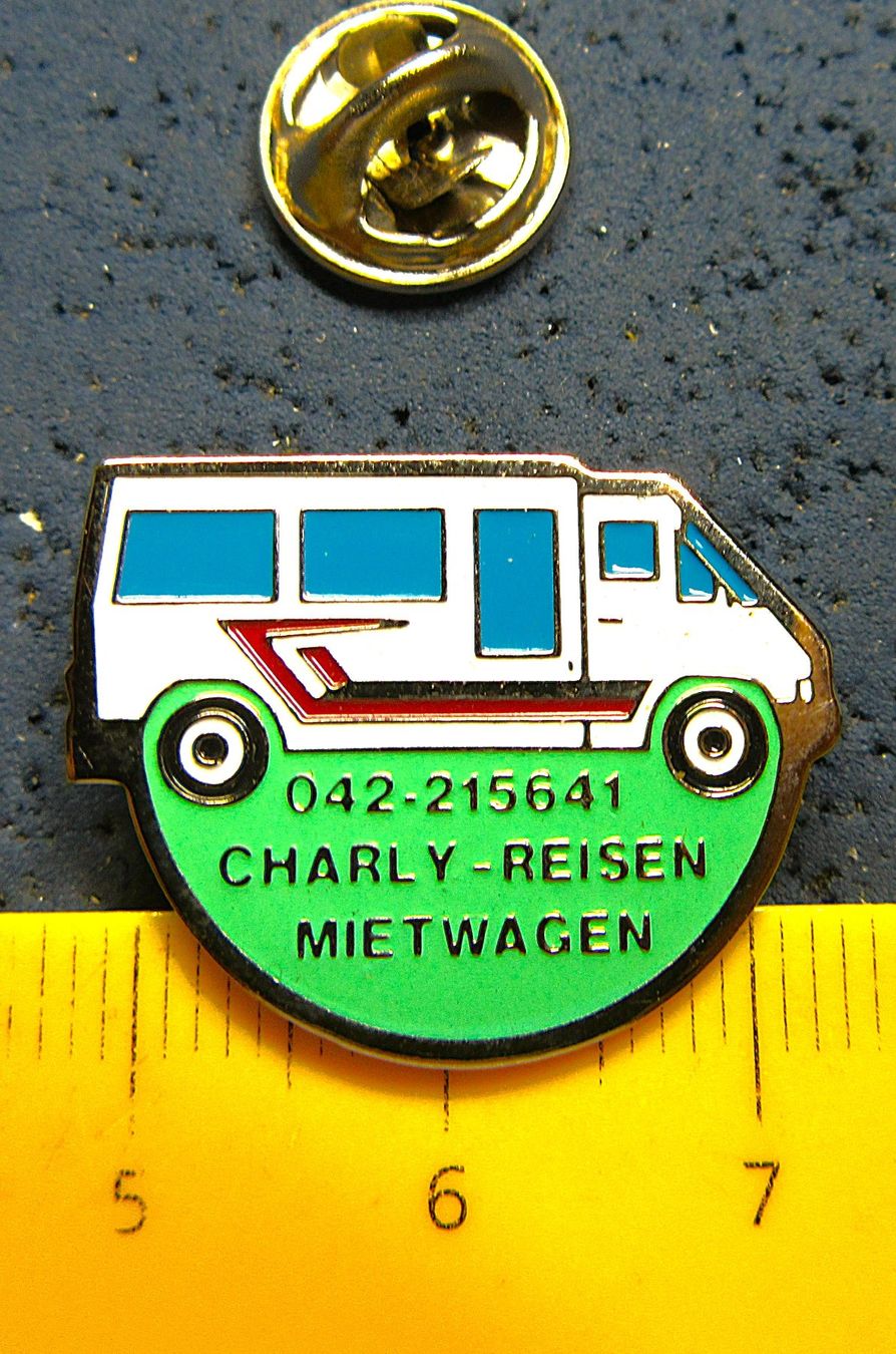 Plaquettes & Badges: AUTO PIN KLEIN-BUS – D'occasion à Ettingen par Hausi4711