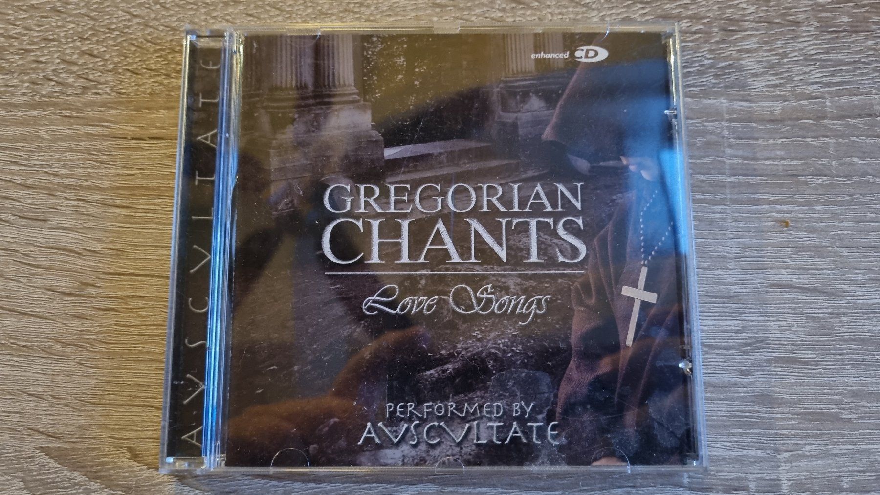 CDs: Gregorian Chants - Love Songs – Gebraucht aus Hagenbuch ZH von lecterr55