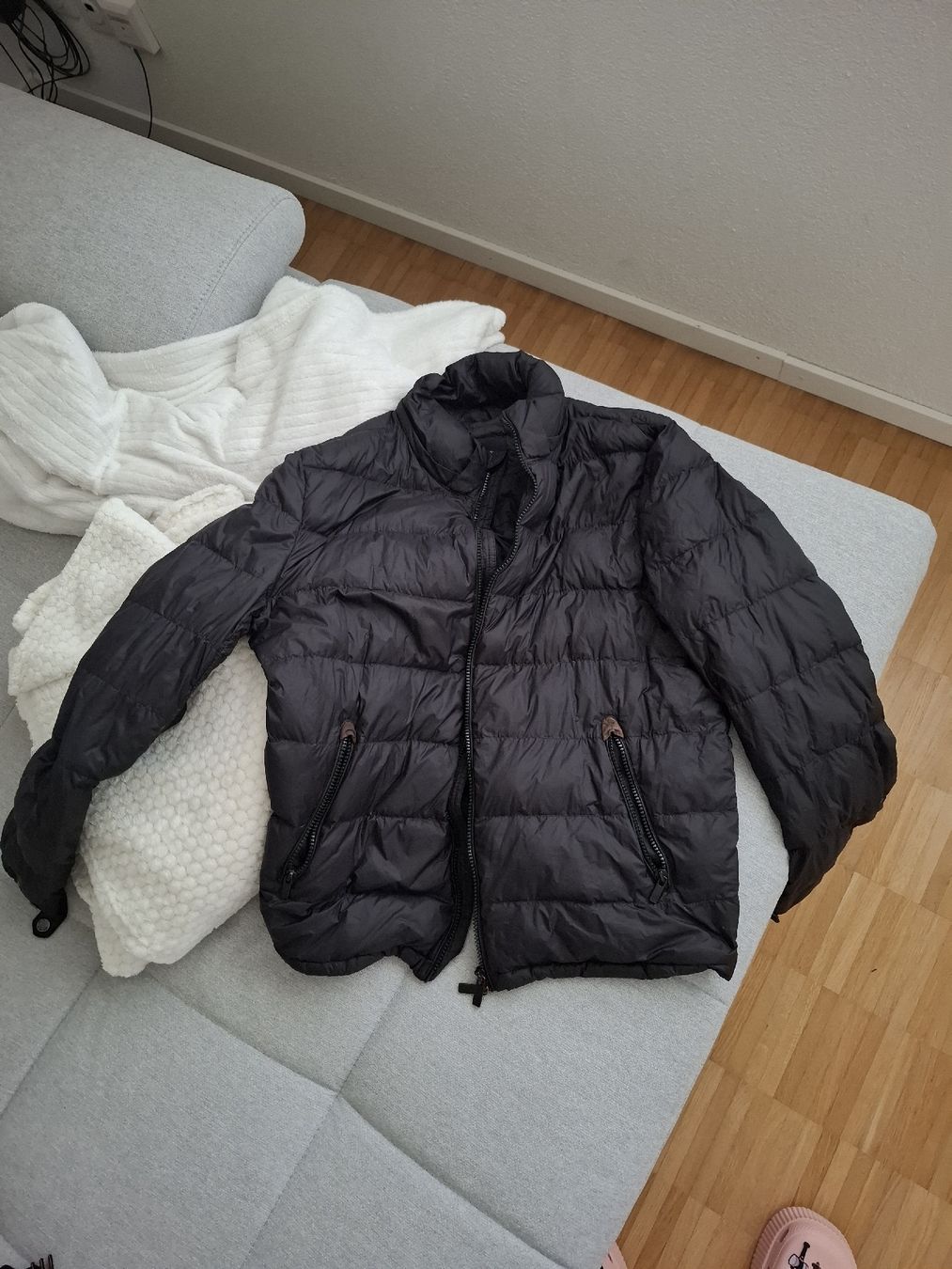 Massimo Dutti Jacken: Massimo Dutti Jacke – Gebraucht aus Adligenswil von Idefixli26