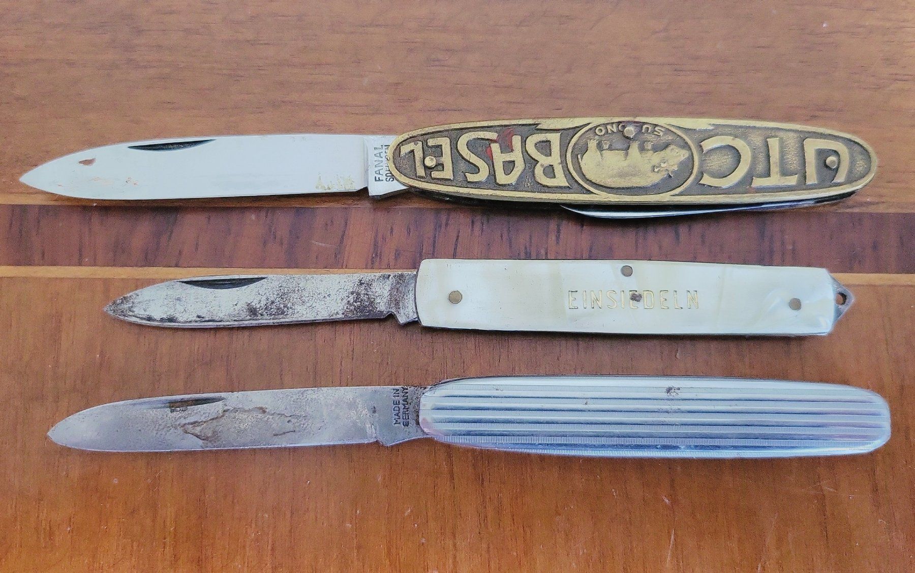 Coltelli tascabile: 3 alte Taschenmesser, selten, Basel, Einsiedeln – Usato da Muttenz venduto da Mithrur