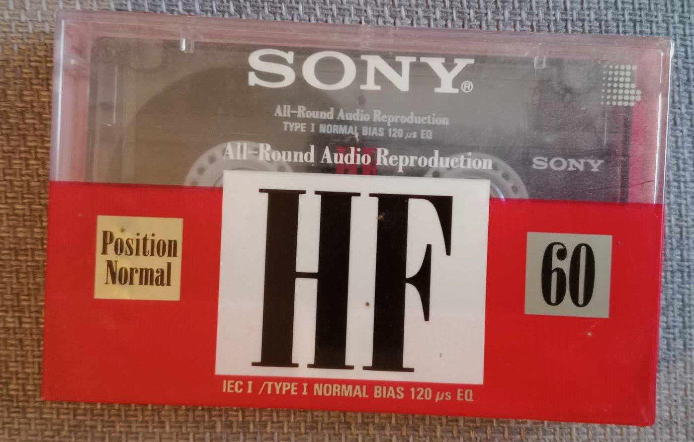 Musicassette: SONY HF C-60 / cassette scellée – Usato da Le Locle venduto da borgespatricia