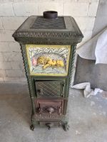 Kachelofen mit Luzernermotiv ,Löwendenkmal’