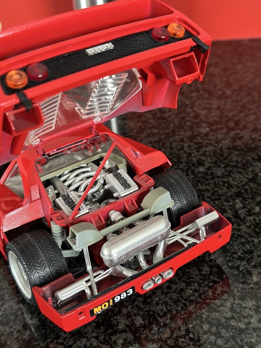 Ferrari Modellini d'auto: Ferrari F40 1/18 – Usato da Schlieren venduto da Kamacho 4