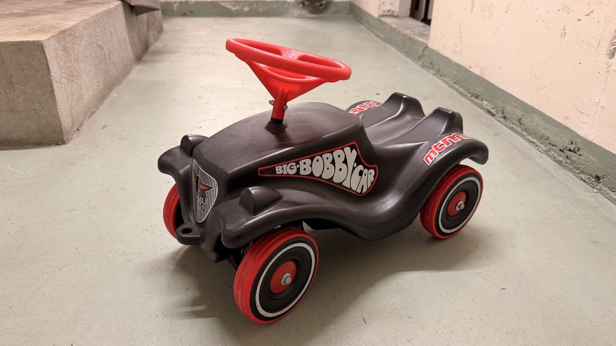 Big Veicoli per bambini: Big Bobby Car schwarz rot – Usato da Wallisellen venduto da Ada92