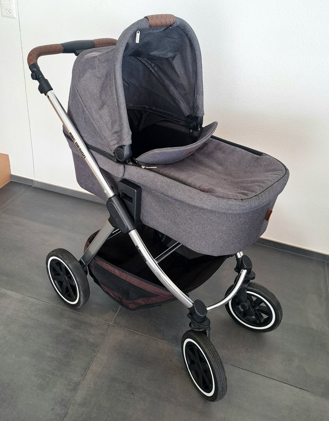 ABC Design Carrozzine: Kinderwagen ABC Design SAMBA mit Zubehör, guter Zustand – Usato da Hämikon venduto da Paganini 4