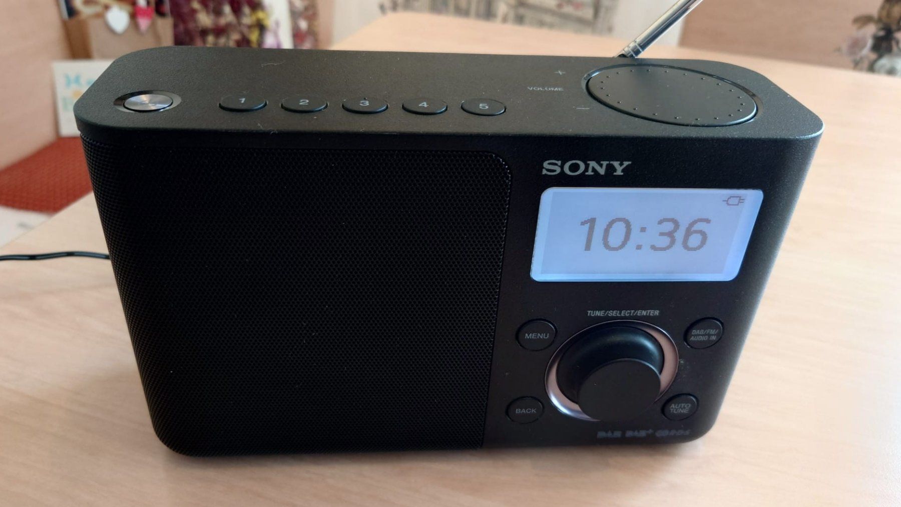 Sony Radio: Sony DAB+ Radio XSR S61DB – Usato da Neuhausen venduto da MonoCeros 5
