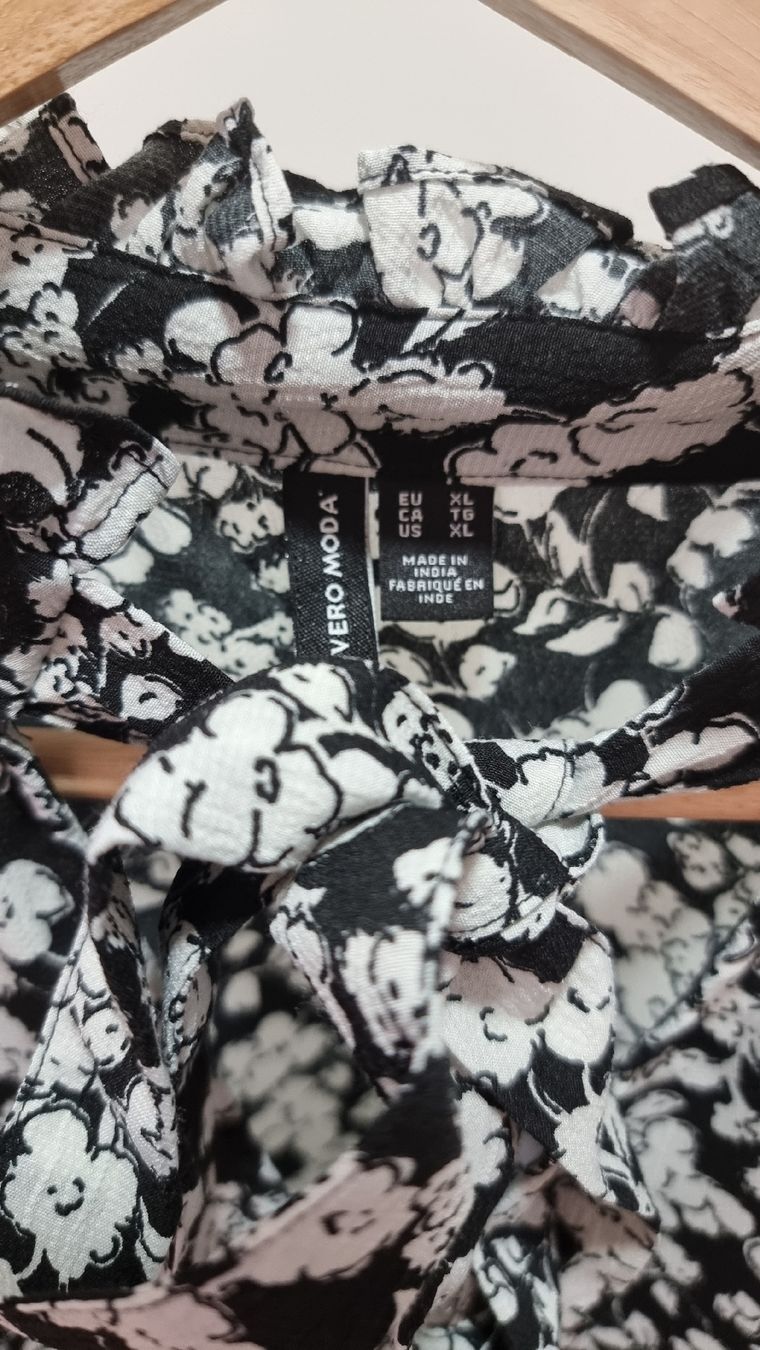Vero Moda Tuniche: Lange Tunikabluse Vero Moda XL – Usato da Steinach venduto da lesefieber 3
