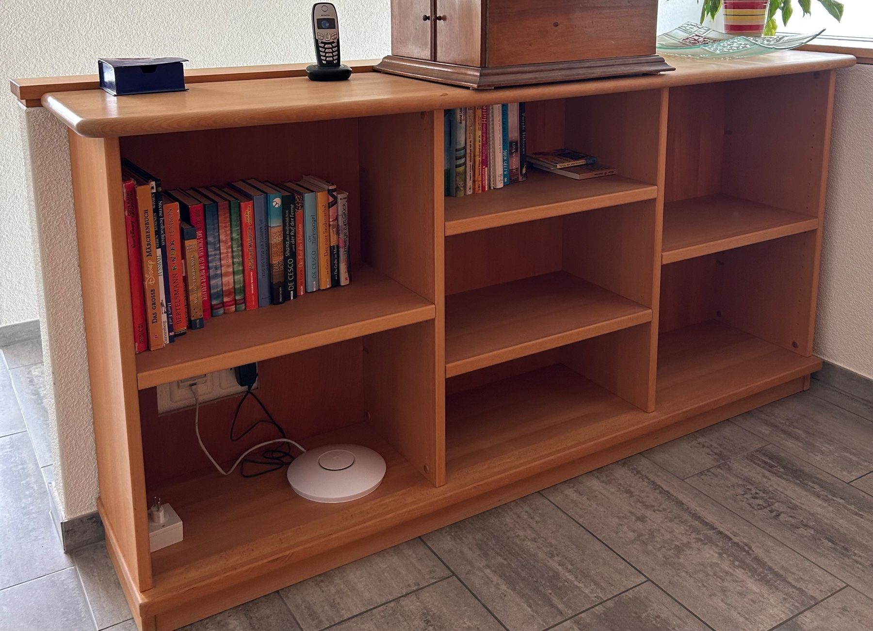 Regale: Bücherregal echte Buche von Linth Möbel – Gebraucht aus Wetzikon ZH von Madi68