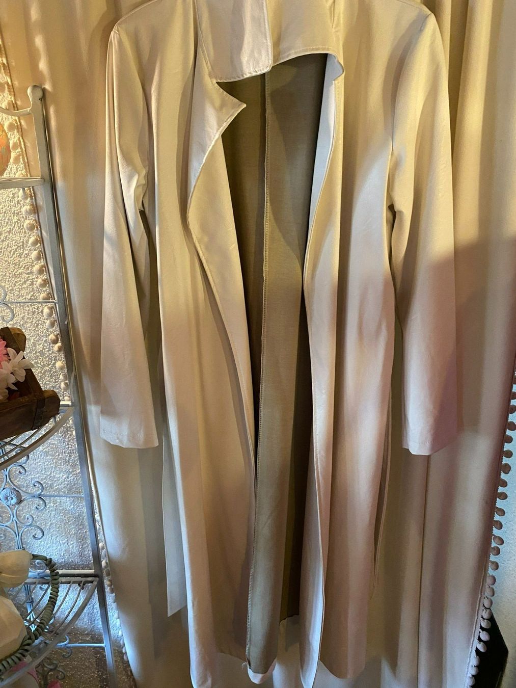 Cappotti: DAMEN LEDERMANTEL-WEISS – Nuovo (secondo la descrizione) da Meienried venduto da ManuelaBoutique 2