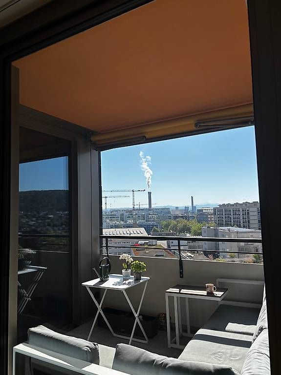 Sofas: Balkon Sofa – Gebraucht aus Zürich von jac4331
