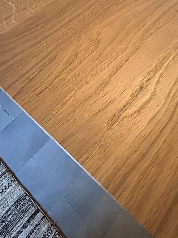 Tavoli: Beizentisch Ausstellungsmodell 200/80cm – Usato da Herisau venduto da Designreich 4