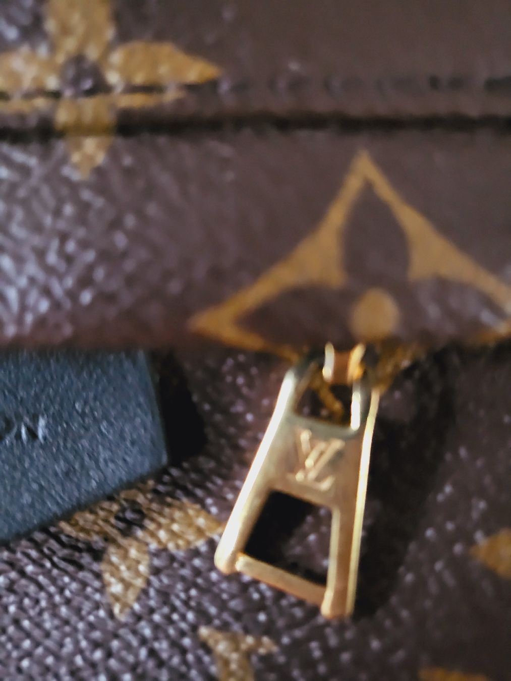 Louis Vuitton Sacs à dos: Louis Vuitton Palm SpringsBackpack - – D'occasion à Sarmenstorf par zuz_q5kq 6