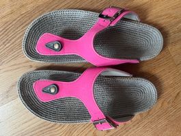 Zehensandalen
