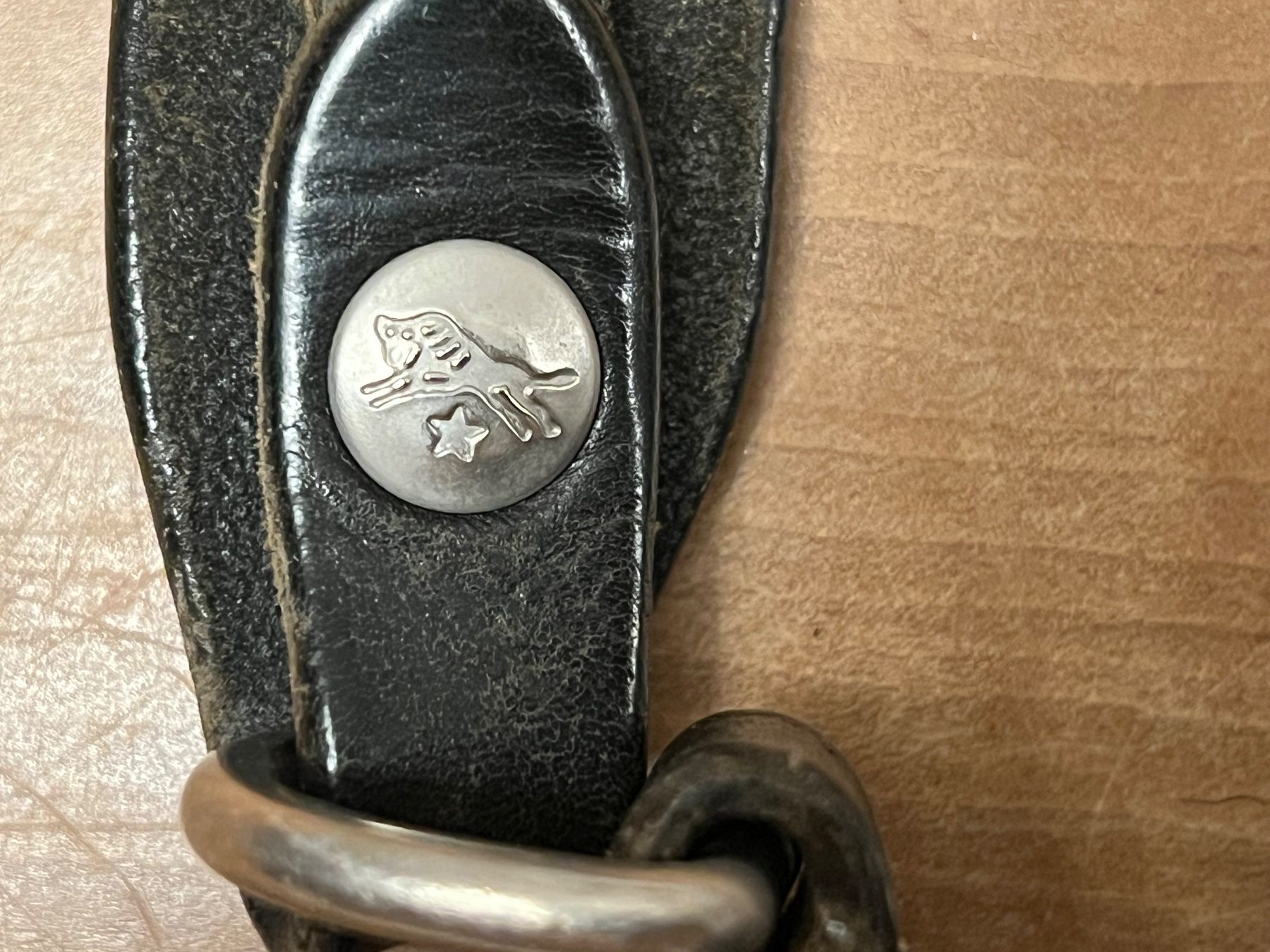 Taschen für Damen: Il Bisonte Ledertasche, schwarz, Top Zustand! – Gebraucht aus Luzern von remiti 4
