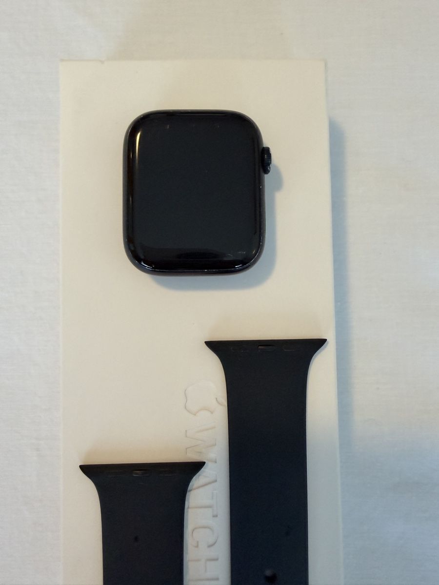 Apple Smartwatch: Apple Watch Series 9 45 mm – Usato da Jona venduto da Flexer02 1